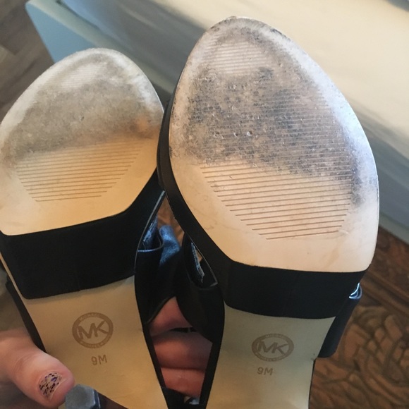 Michael Kors Black Leather Heels. HBIC! - Picture 5 of 6